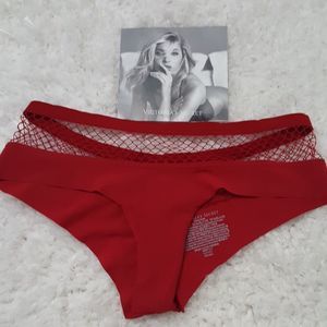 VICTORIA'S SECRET seamless and fishnet cheeky